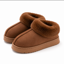 Bota Pantufa Feminina Peluciada com Solado Antiderrapante