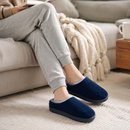 Pantufa Peluciada Fechada com Solado Antiderrapante